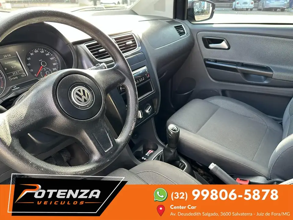 Volkswagen Fox 1.0 MI Total Flex 8V 5P 2011 — foto 12