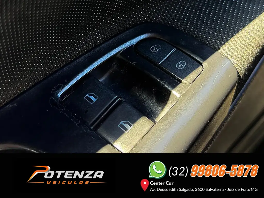 Volkswagen Voyage I Motion 1.6 MI Total Flex 8V 2021 — foto 8